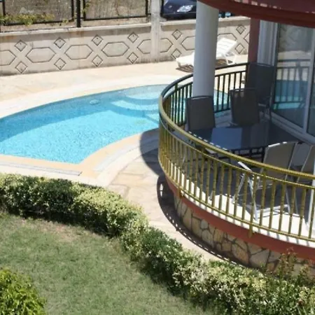 Picture Renting Your 5 Star Located In Alanya With Beautiful Private Pool, Alanya 1024 فيلة