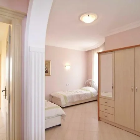 Picture Renting Your 5 Star Located In Alanya With Beautiful Private Pool, Alanya 1024 * كوناكلي