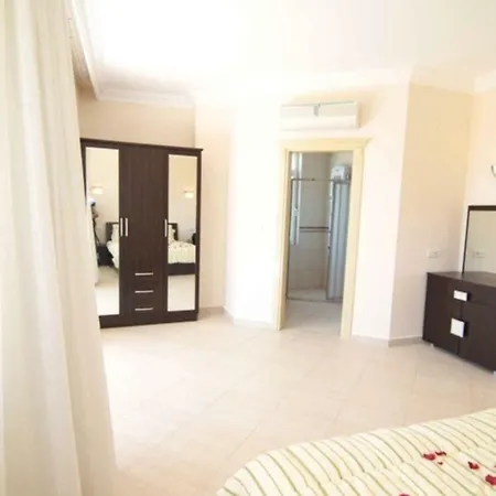 Picture Renting Your 5 Star Located In Alanya With Beautiful Private Pool, Alanya 1024 *